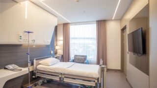 結婚式まであと8日― 病院から始まった、想像もしなかったカウントダウン ―